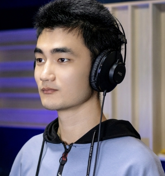 云来文翰